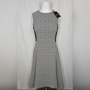 DKNY B&W Fit & Flare A-Line Career Professional Dress Size S NWT